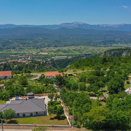 Gorgeous In Glavina Gornja *