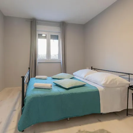 Holiday home Gorgeous In Glavina Gornja